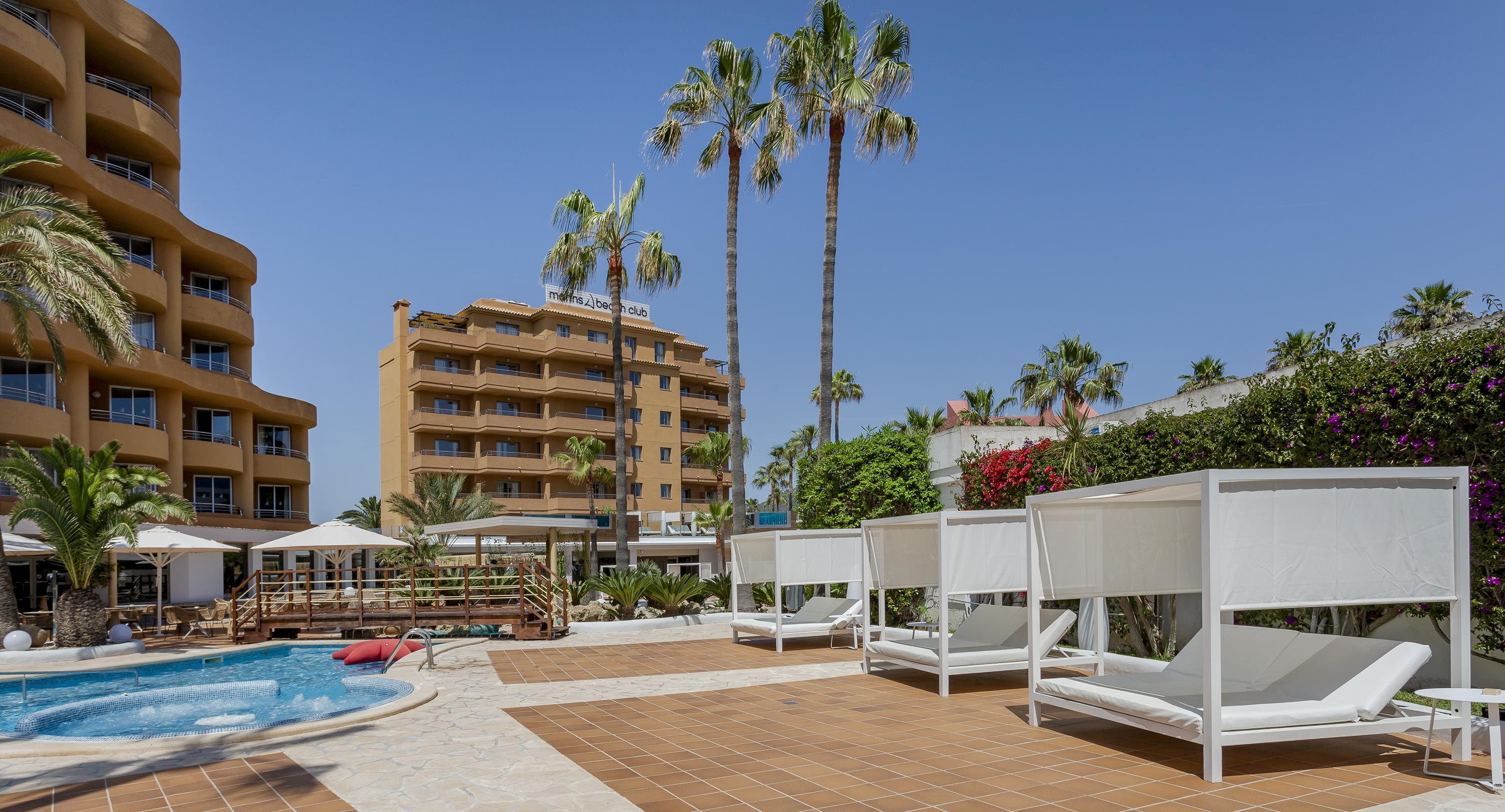 Marins Beach Club - Adults Only Hotel 칼라 미요르 외부 사진